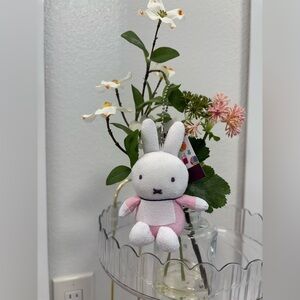 Cute Miffy🐰💗soft pink & white keychain